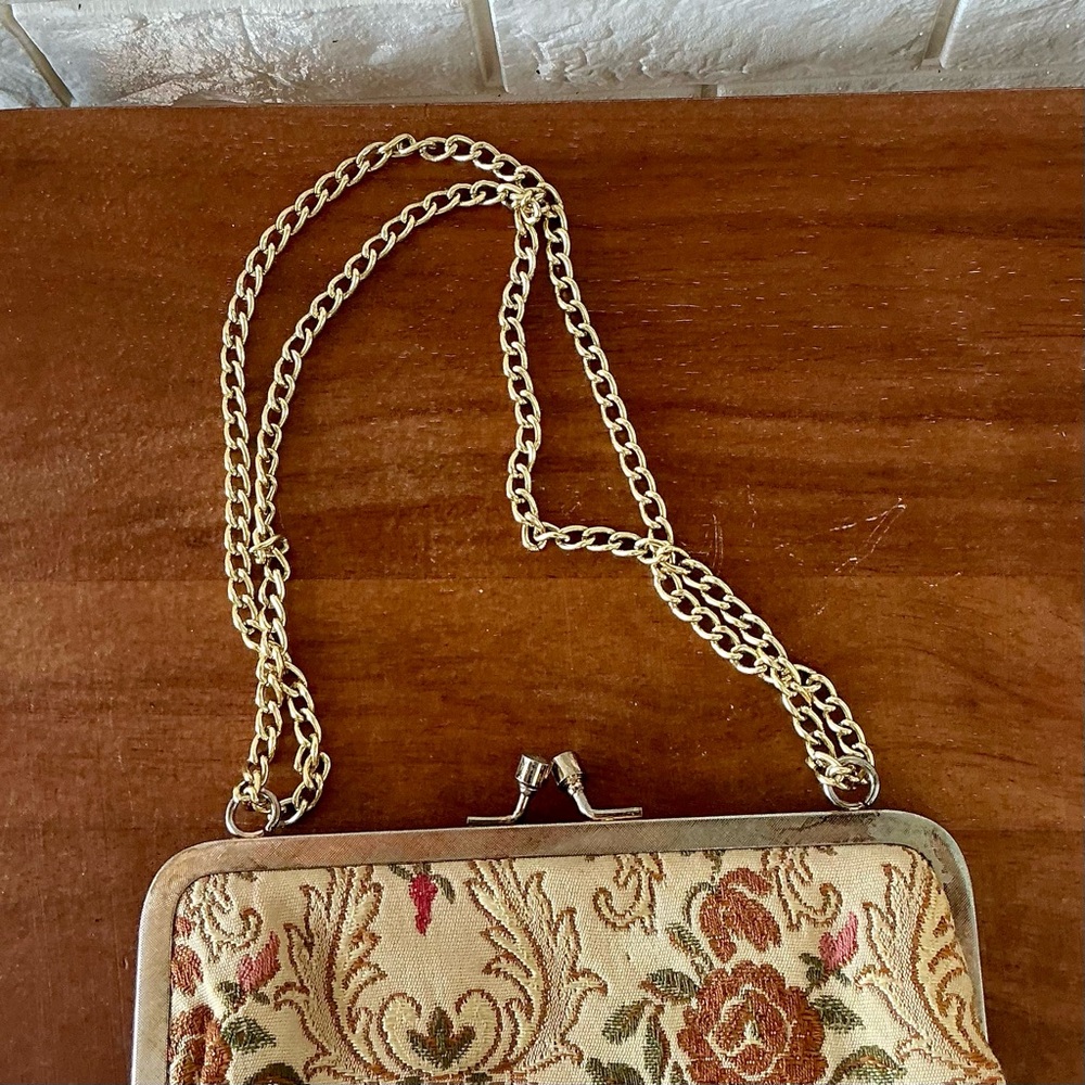 Vintage 50s 60s La Regale Floral Tapestry Brocade Fabric Bag + Gold Chain Strap - Picture 12 of 17